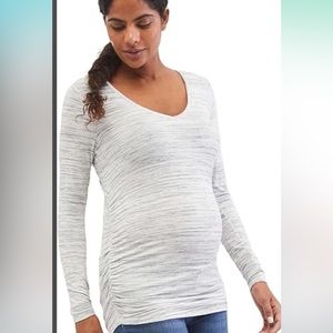 Motherhood maternity long sleeve gray v neck tee